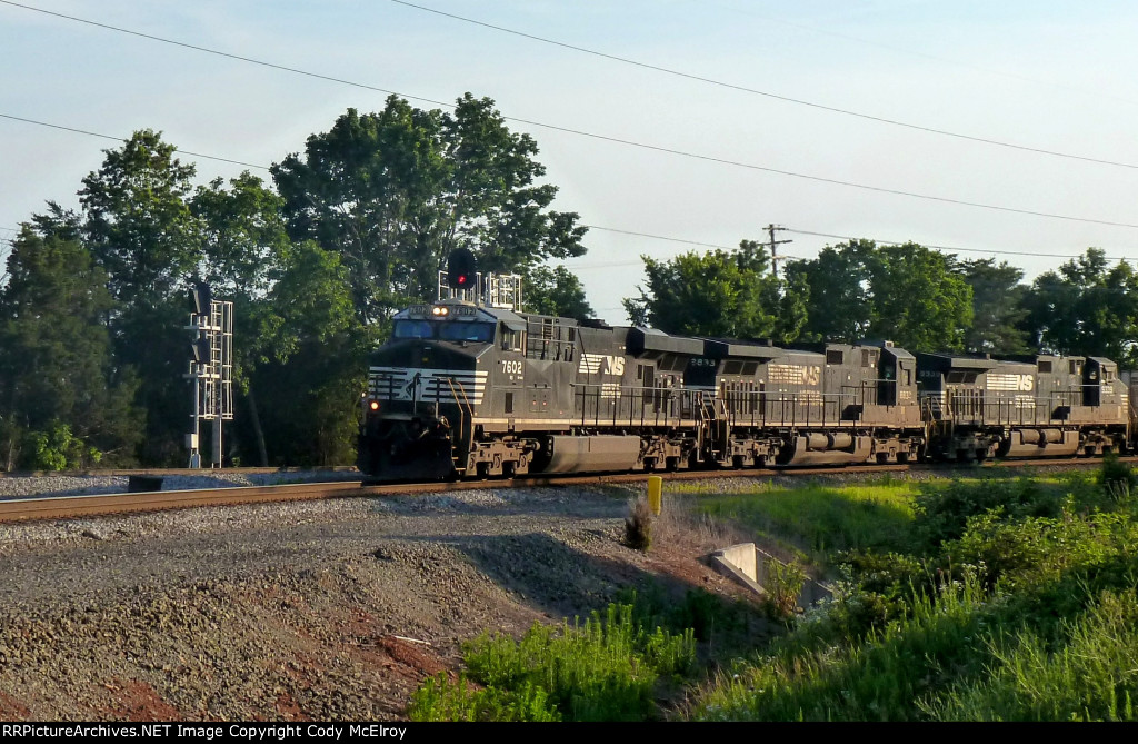 Northbound Intermodal at Powell